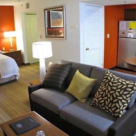 Albany Airport Inn And Suites Latham Habitación foto