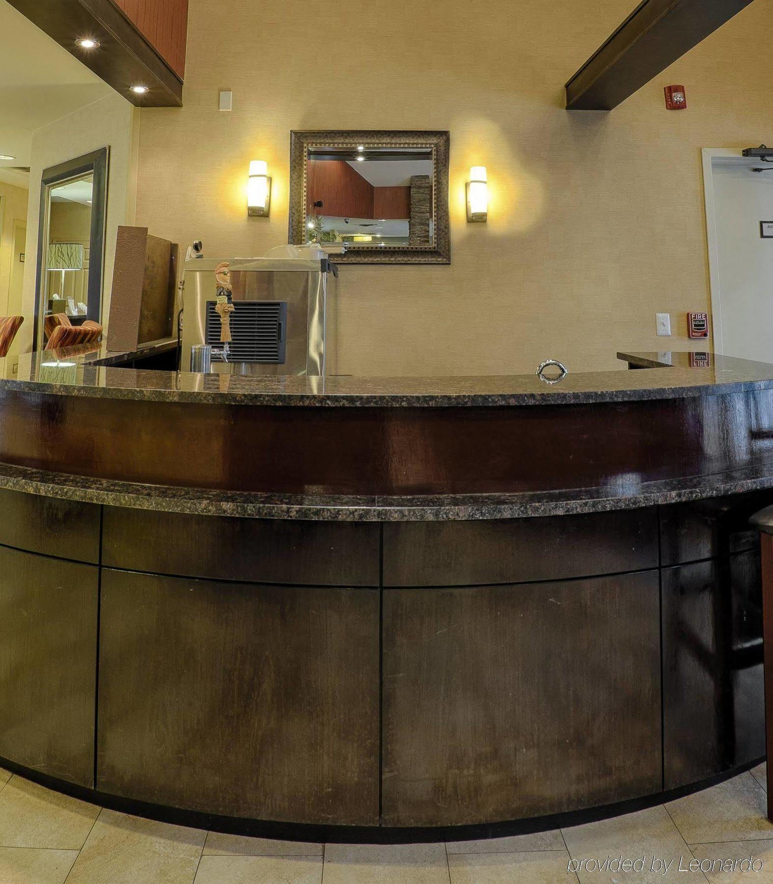 Albany Airport Inn And Suites Latham Exterior foto